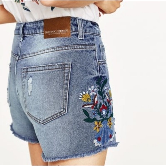 ZARA denim embroidered shorts - Picture 2 of 8